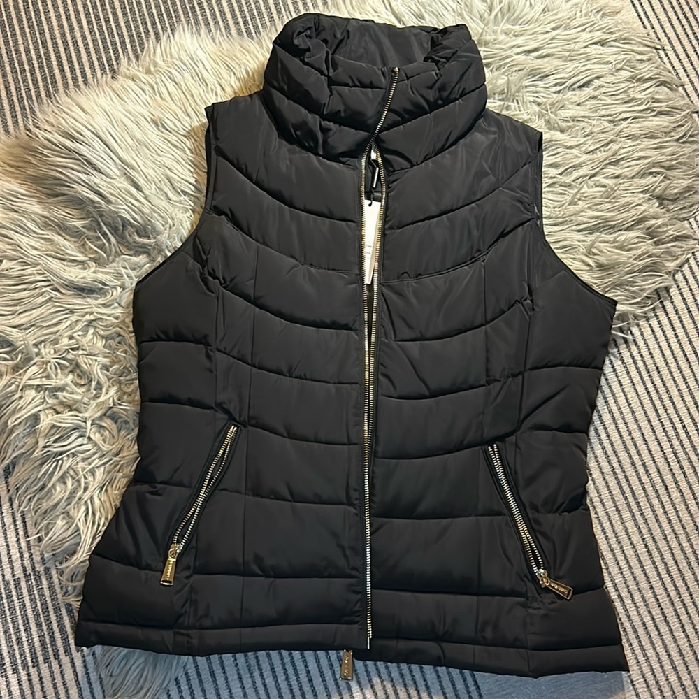 NWT Calvin Klein Black Puffer Vest w/Pockets